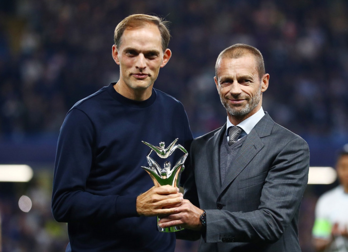 HLV Thomas Tuchel được vinh danh ở hạng mục HLV đội bóng nam hay nhất.