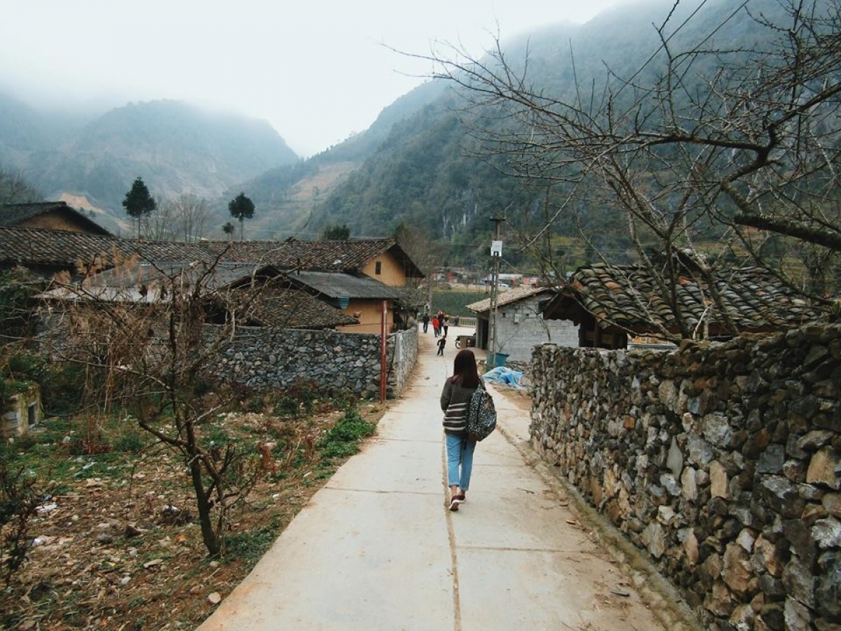 Bình yên làng văn hóa du lịch Lũng Cẩm