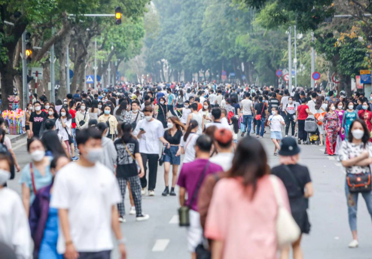 Phố đi bộ Hoàn Kiếm đã được UBND TP. Hà Nội cho phép hoạt động trở lại từ ngày 18/3
