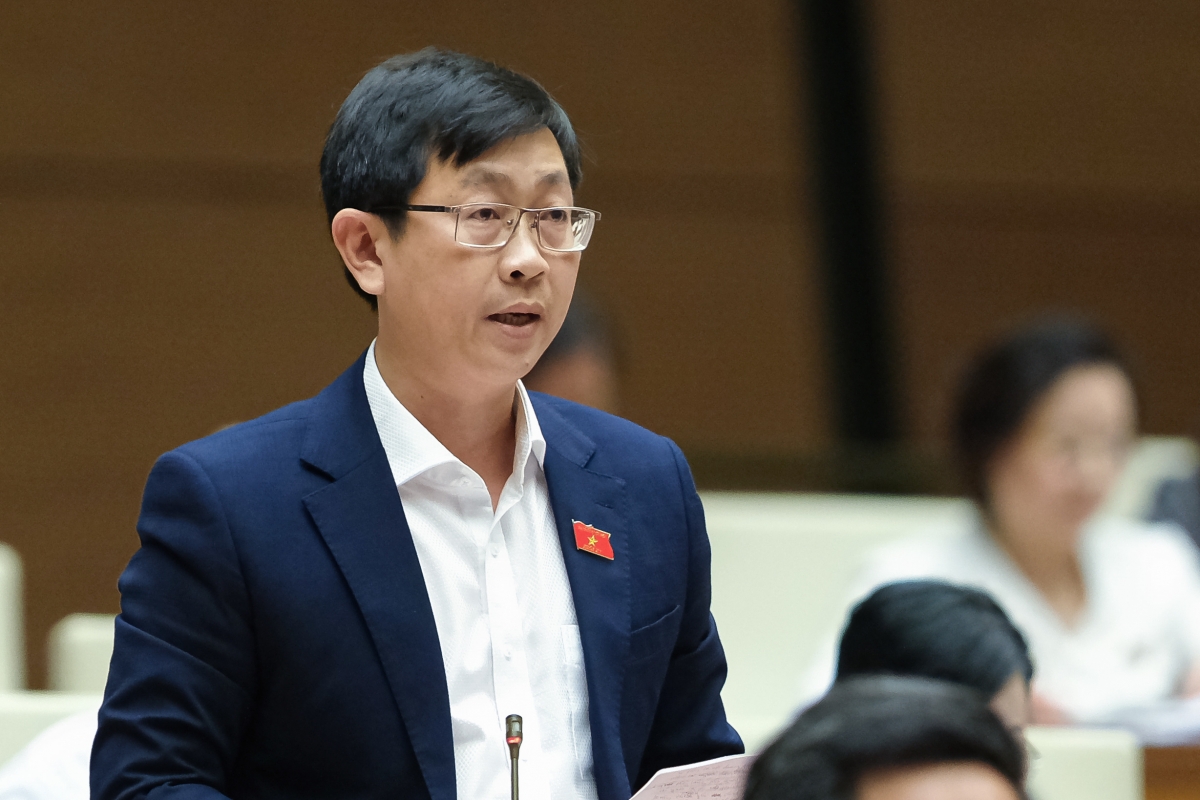                       Đại biểu Nguyễn Hữu Thông (Bình Thuận)                             Ảnh: quochoi.vn