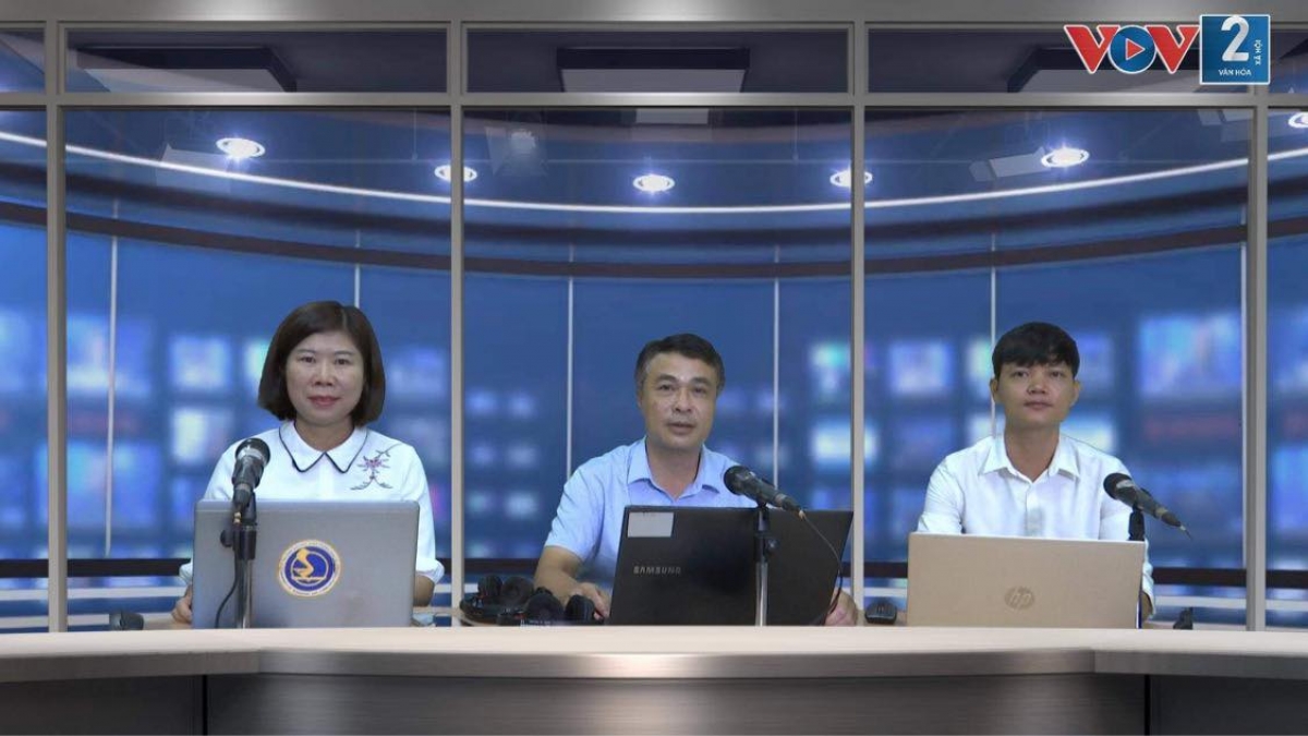 PGS.TS  Nguyễn Thị Hòa và TS Phạm Thanh Hà (trường Đại học Giao thông Vận tải) sẽ trực tiếp giao lưu, tư vấn tuyển sinh