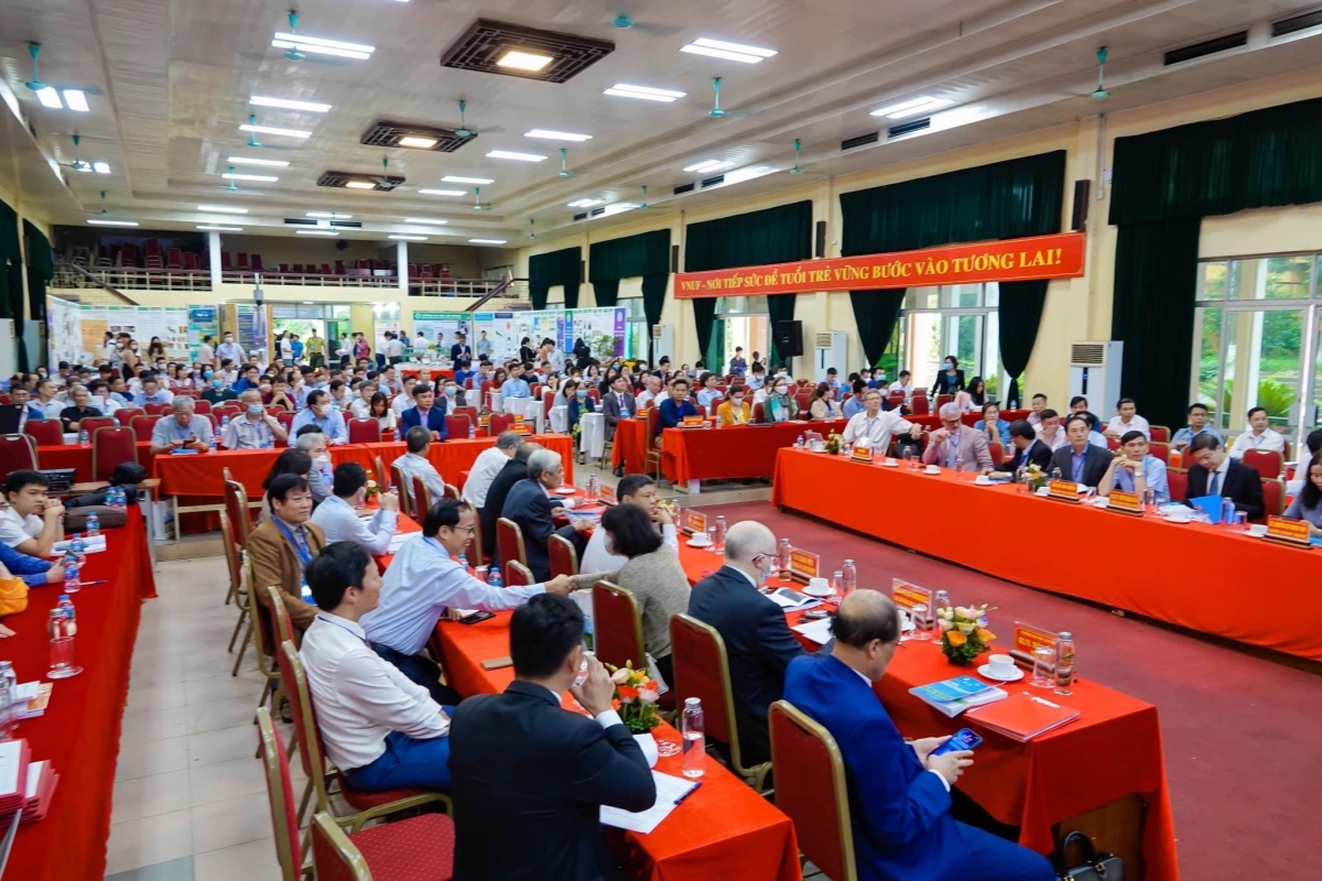 Toàn cảnh hội thảo 