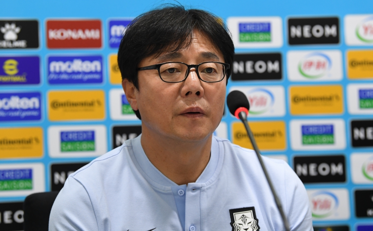 HLV Hwang Sun Hong của U23 Hàn Quốc
