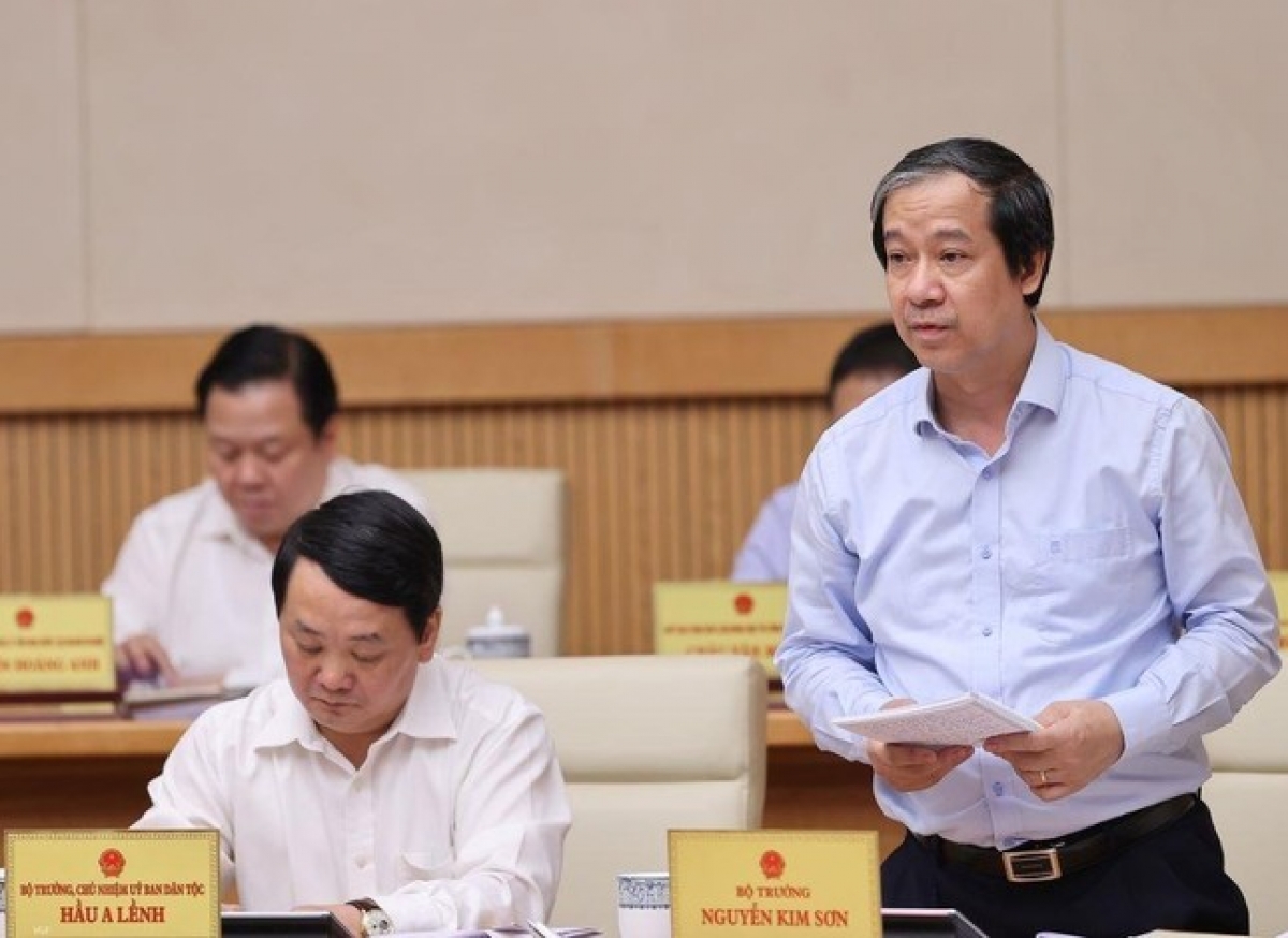 Bộ trưởng Nguyễn Kim Sơn phát biểu tại phiên họp (ảnh Nhật Minh)
 