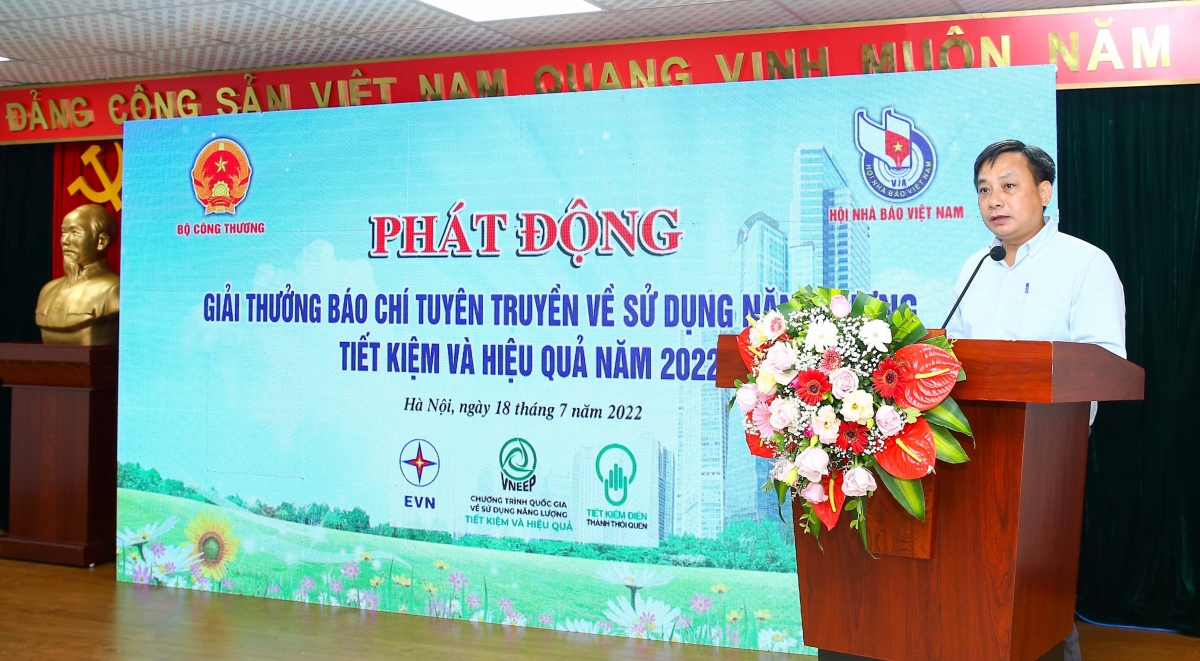 Ông Phương Hoàng Kim - Vụ trưởng Vụ Tiết kiệm năng lượng và Phát triển bền vững, Chánh Văn phòng Ban Chỉ đạo Tiết kiệm năng lượng, phát biểu tại lễ phát động cuộc thi