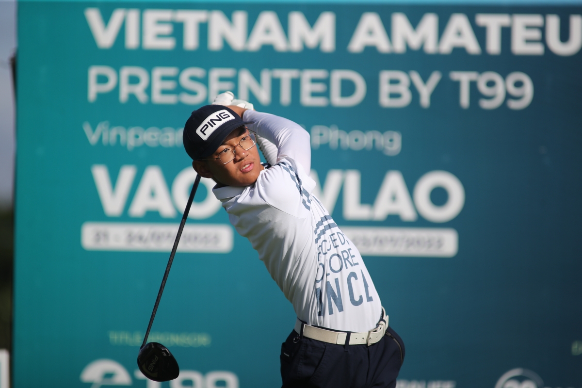 Golfer trẻ Lê Khánh Hưng có 72 gậy để dẫn đầu giải nam (Ảnh: VGA)