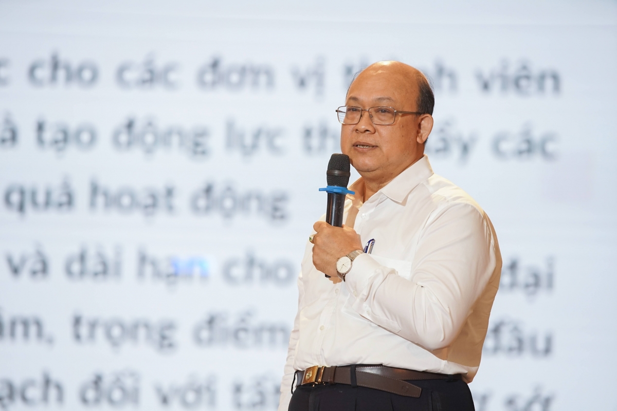 PGS.TS Huỳnh Quyết Thắng-Hiệu trưởng trường Đại học Bách khoa Hà Nội