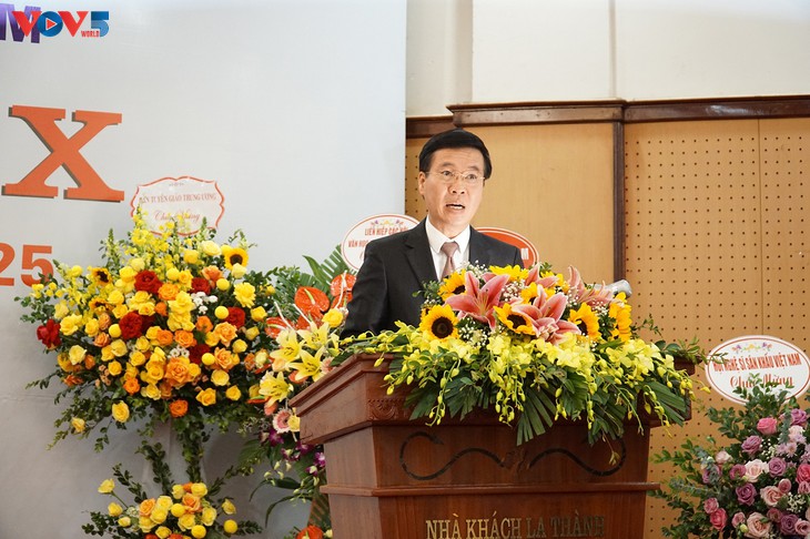 Đẩy mạnh quảng bá văn học Việt Nam ra thế giới - ảnh 1