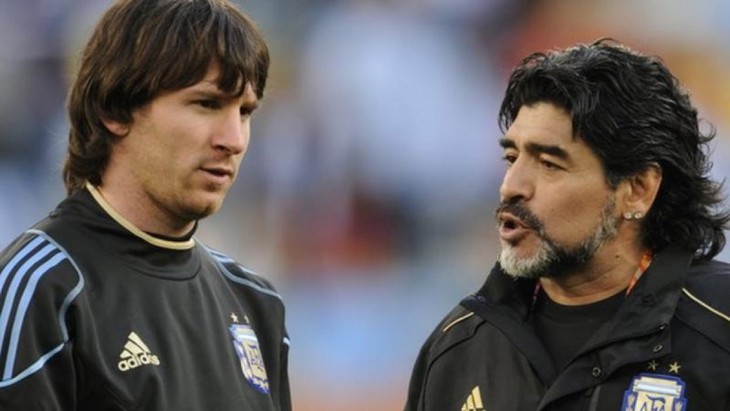 Sự nghiệp vinh quang của Diego Maradona qua ảnh - ảnh 9