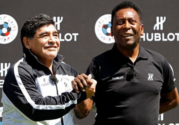 Sự nghiệp vinh quang của Diego Maradona qua ảnh - ảnh 15