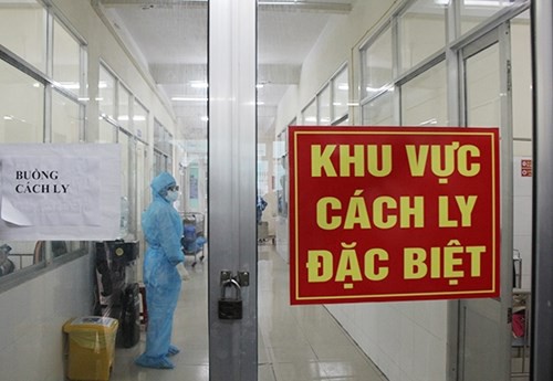 Việt Nam ghi nhận thêm 4 người mắc COVID-19 - ảnh 1