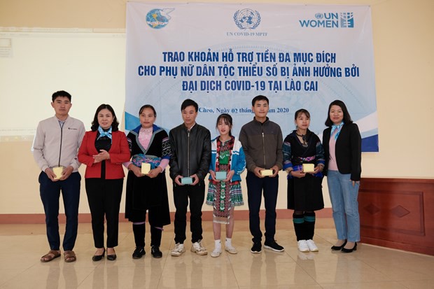 UN Women hỗ trợ gần 1,4 tỷ đồng cho 600 hộ nghèo tại tỉnh Lào Cai - ảnh 1