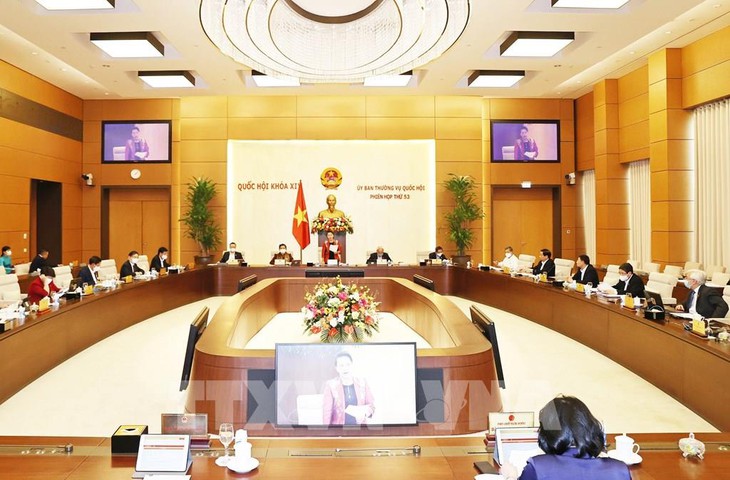 Khai mạc phiên họp thứ 53 của Ủy ban Thường vụ Quốc hội - ảnh 2