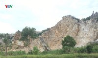 một công nhân bị khối đá nặng hàng tấn đè chết thương tâm hình 3