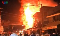 cháy nhà dân tại thành phố hạ long hình 3