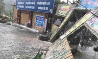 mưa đá kèm lốc xoáy ở lào cai gây nhiều thiệt hại về người và tài sản hình 3