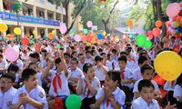 phụ huynh ở tphcm bức xúc về thu học phí của trường quốc tế hình 2