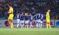 chưa xác định thời điểm v-league sử dụng var hình 2