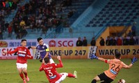 trực tiếp vòng 2 v-league 2020: slna 0-0 bình dương, nam định vs hà tĩnh: văn đức đấu tiến linh hình 4