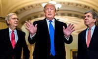 luận tội trump ở thượng viện: hoãn viện trợ không phải chuyện hiếm hình 2