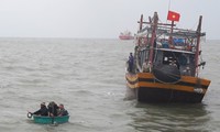 mổ cấp cứu ruột thừa cứu ngư dân bình định trên bệnh xá đảo trường sa hình 2