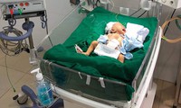 cắt "đuôi" cho bệnh nhi 5 tháng tuổi hình 2