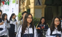 "học sinh và nhà trường phản ứng tích cực với đề thi thpt tham khảo" hình 3
