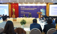 người dân mất đến 30 phút để thanh toán viện phí hình 2