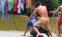 tai nạn giữa 2 xe khách và một xe đầu kéo, 1 người chết, 5 người bị thương hình 2