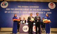 "giá trị bản quyền truyền hình v-league thấp là yếu tố lịch sử để lại" hình 4