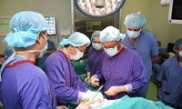 ấm lòng những chuyến xe miễn phí trọn đời cho bệnh nhân ung thư hình 2