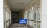 18 trường hợp tiếp xúc gần với 2 du khách nước ngoài âm tính với covid-19 hình 2