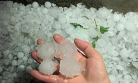 mưa đá, dông lốc làm nhiều nhà dân ở lào cai hư hỏng nặng hình 3