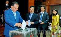 ông lưu văn bản được phê chuẩn làm phó chủ tịch tỉnh hải dương hình 2