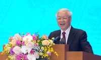 dân tin "lò" chống tham nhũng sẽ tiếp tục đỏ lửa hình 4