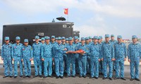 bộ trưởng quốc phòng ngô xuân lịch làm việc với bộ tổng tham mưu hình 2