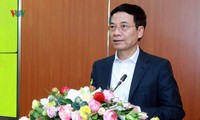 vingroup tiếp tục tài trợ 100 tỷ đồng mua gói thiết bị phòng chống dịch hình 2