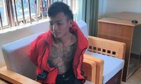bắt đối tượng cướp giật điện thoại của nữ du khách đức hình 2