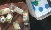 khởi tố kẻ lừa tiêm vaccine covid-19 hình 2