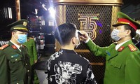 hà nội phát hiện quán bar có 35 khách "quậy" qua đêm bất chấp lệnh cấm hình 2