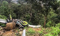 danh tính 4 nạn nhân vụ ô tô đâm xe máy lao xuống vực ở tam đảo hình 3