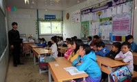 lai châu xuống bản, gõ cửa từng nhà vận động học sinh trở lại lớp hình 3