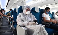 chính thức bỏ giãn cách hành khách trên máy bay, xe khách từ ngày 7/5 hình 2