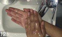 phòng chống dịch covid-19: làm khô tay sau khi rửa rất quan trọng hình 2