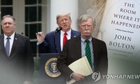 hồi ký bolton: ông moon không được chào đón trong cuộc gặp trump-kim hình 2