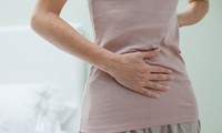 phẫu thuật lấy sỏi thận to hiếm gặp, lạc ở vùng hố chậu hình 2