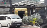 nguyên trưởng khu phố lừa đảo bán đất của nhà nước cho dân hình 2