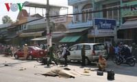 tông trúng xe khách, 3 nam thanh niên tử nạn trong đêm 29 tết hình 3