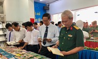 triển lãm sách kỷ niệm 90 năm ngày thành lập đảng cộng sản việt nam hình 4