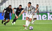 ronaldo lập siêu kỷ lục trong ngày juventus bị lyon loại hình 2